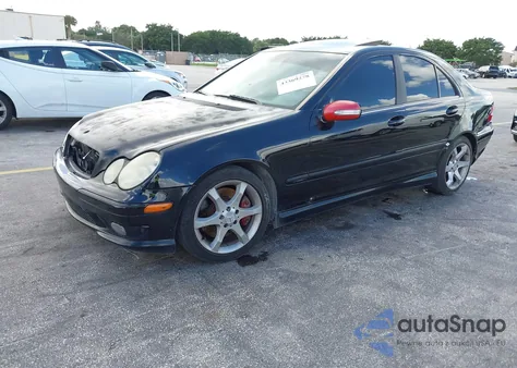 2007 Mercedes-Benz C 230 Sport from USA, damaged, VIN WDBRF52HX7E024551